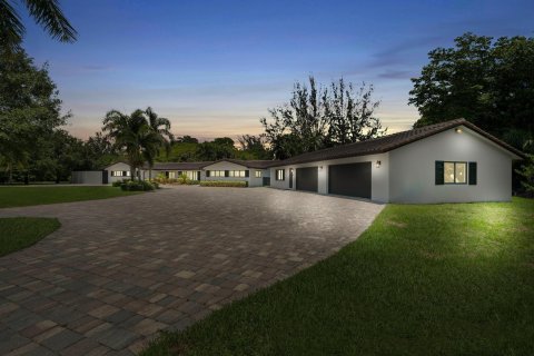 Villa ou maison à vendre à Southwest Ranches, Floride: 6 chambres, 560.67 m2 № 1228830 - photo 17