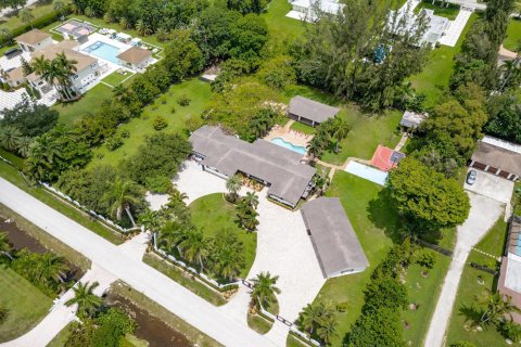 Villa ou maison à vendre à Southwest Ranches, Floride: 6 chambres, 560.67 m2 № 1228830 - photo 3