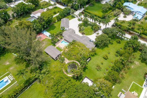 Villa ou maison à vendre à Southwest Ranches, Floride: 6 chambres, 560.67 m2 № 1228830 - photo 6