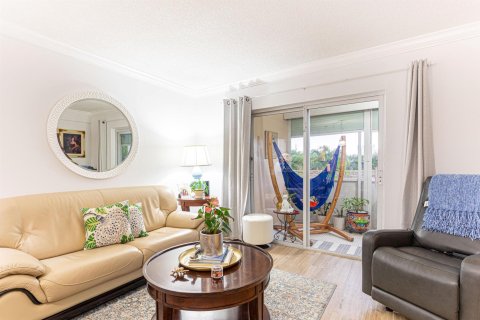 Condominio en venta en Lake Worth, Florida, 2 dormitorios, 83.05 m2 № 1036094 - foto 3