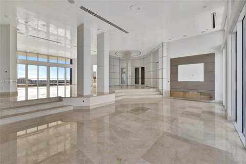 Condominio en venta en Aventura, Florida, 6 dormitorios, 845.41 m2 № 1396242 - foto 22