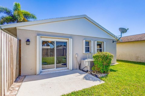 Villa ou maison à vendre à Jupiter, Floride: 3 chambres, 94.67 m2 № 1031775 - photo 20