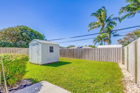 House in Jupiter, Florida 3 bedrooms, 94.67 sq.m. № 1031775 - photo 16