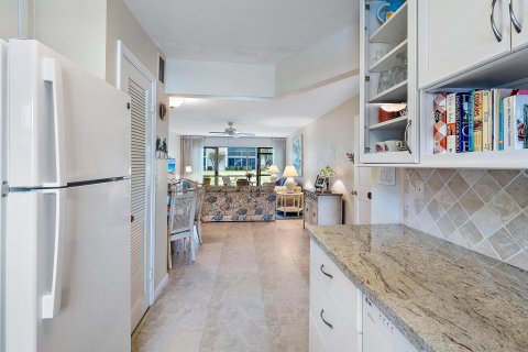 Condo in Jupiter, Florida, 2 bedrooms  № 1047671 - photo 18