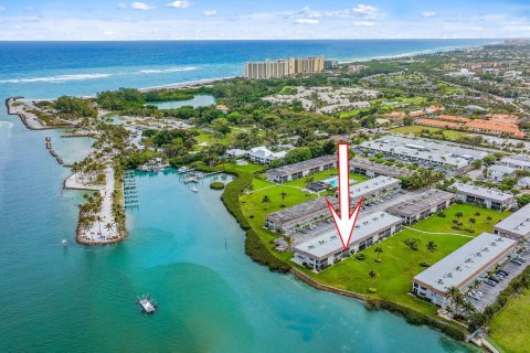 Condominio en venta en Jupiter, Florida, 2 dormitorios, 98.76 m2 № 1047671 - foto 1