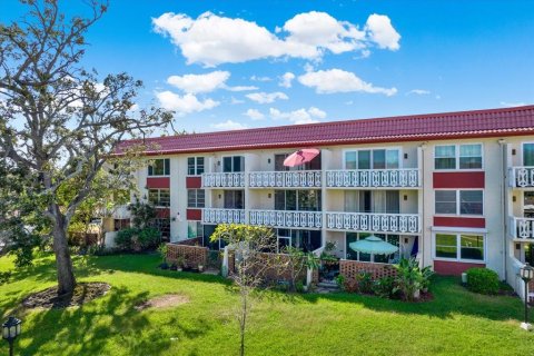 Condominio en venta en Clearwater, Florida, 1 dormitorio, 63.64 m2 № 1416802 - foto 27