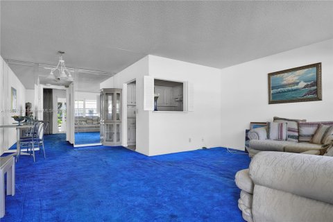 Copropriété à vendre à Deerfield Beach, Floride: 1 chambre, 65.03 m2 № 1240914 - photo 7