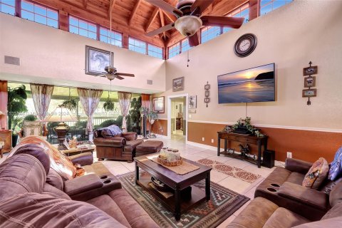 Villa ou maison à vendre à Palm City, Floride: 4 chambres, 341.51 m2 № 1017590 - photo 10
