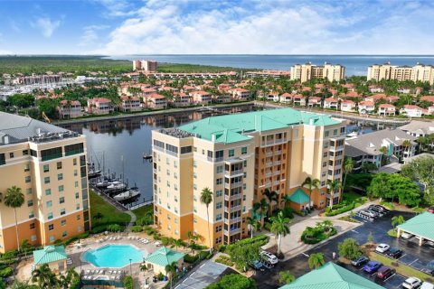 Condo in Punta Gorda, Florida, 2 bedrooms  № 1336102 - photo 2