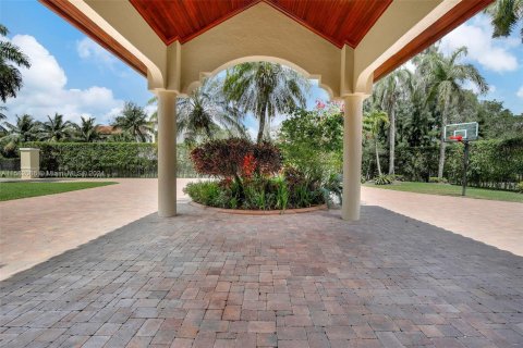 Villa ou maison à vendre à Davie, Floride: 5 chambres, 492.2 m2 № 1162321 - photo 7