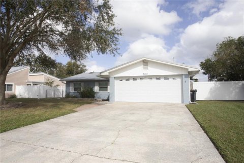 House in Lakeland, Florida 4 bedrooms, 187.66 sq.m. № 1425719 - photo 4