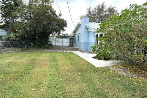 House in Lakeland, Florida 4 bedrooms, 187.66 sq.m. № 1425719 - photo 22