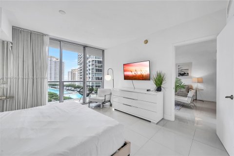 Condominio en venta en Miami, Florida, 1 dormitorio, 81.38 m2 № 1380354 - foto 18