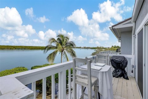 Adosado en venta en Hutchinson Island South, Florida, 2 dormitorios, 138.15 m2 № 1380357 - foto 25