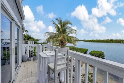 Adosado en venta en Hutchinson Island South, Florida, 2 dormitorios, 138.15 m2 № 1380357 - foto 26