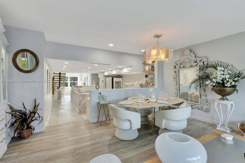 Adosado en venta en Hutchinson Island South, Florida, 2 dormitorios, 138.15 m2 № 1380357 - foto 20