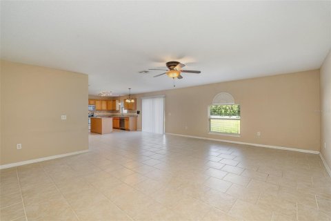 House in Cocoa, Florida 4 bedrooms, 283.82 sq.m. № 1357777 - photo 7