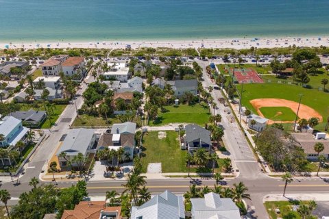 Terreno en venta en Saint Pete Beach, Florida № 1339746 - foto 12