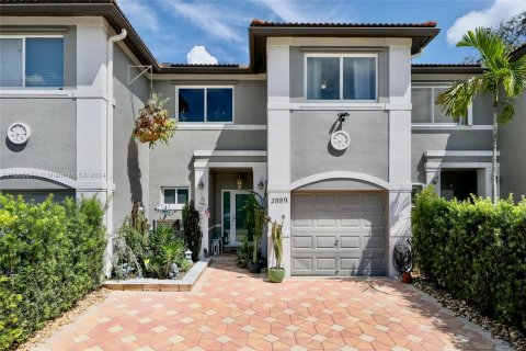 Adosado en venta en Miramar, Florida, 3 dormitorios, 140.1 m2 № 1377692 - foto 1