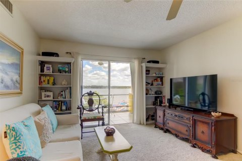 Condominio en venta en Tarpon Springs, Florida, 1 dormitorio, 68 m2 № 1067223 - foto 19