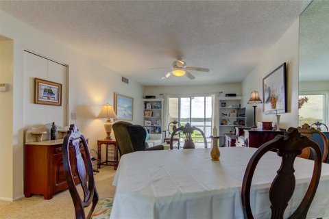 Condominio en venta en Tarpon Springs, Florida, 1 dormitorio, 68 m2 № 1067223 - foto 14