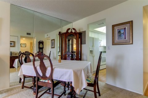 Condominio en venta en Tarpon Springs, Florida, 1 dormitorio, 68 m2 № 1067223 - foto 16