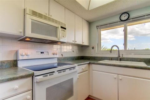 Condominio en venta en Tarpon Springs, Florida, 1 dormitorio, 68 m2 № 1067223 - foto 10