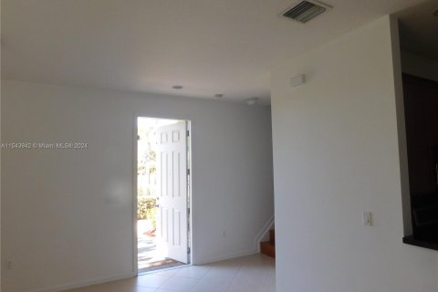 Townhouse in Sunrise, Florida 3 bedrooms № 1047238 - photo 25