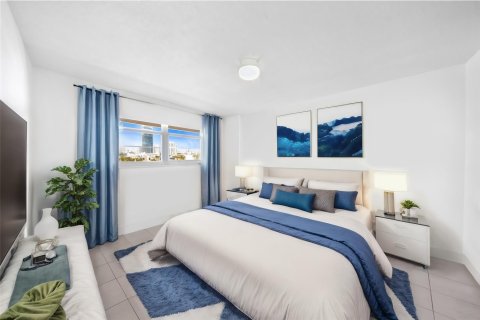 Condo in Miami Beach, Florida, 1 bedroom  № 1226916 - photo 1