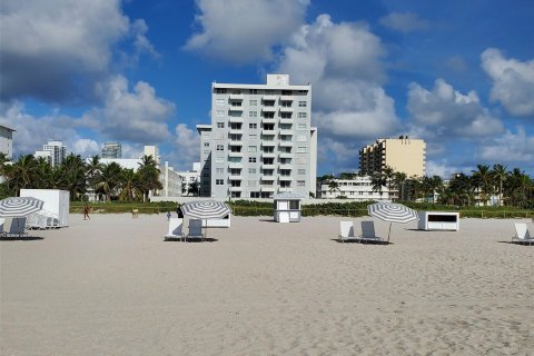 Condo in Miami Beach, Florida, 1 bedroom  № 1226916 - photo 5