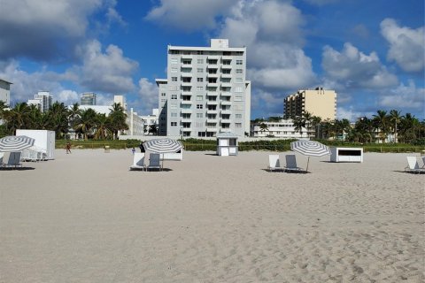 Condo in Miami Beach, Florida, 1 bedroom  № 1226916 - photo 4