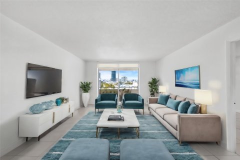 Condo in Miami Beach, Florida, 1 bedroom  № 1226916 - photo 28