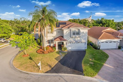 Villa ou maison à vendre à Margate, Floride: 4 chambres, 254.27 m2 № 1226956 - photo 8