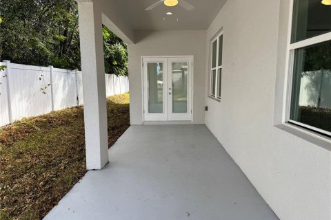 Casa en venta en Dade City, Florida, 4 dormitorios, 174.28 m2 № 1411601 - foto 15