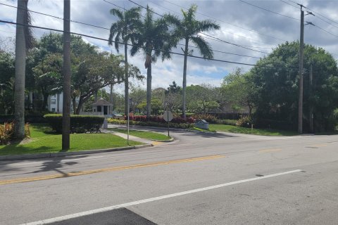 Condo in Oakland Park, Florida, 1 bedroom  № 1076937 - photo 13