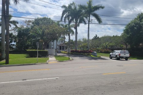 Condo in Oakland Park, Florida, 1 bedroom  № 1076937 - photo 12