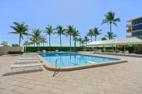 Copropriété à louer à Palm Beach, Floride: 2 chambres, 91.97 m2 № 1076840 - photo 15