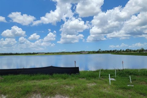 Villa ou maison à vendre à Punta Gorda, Floride: 3 chambres, 223.99 m2 № 1279378 - photo 1