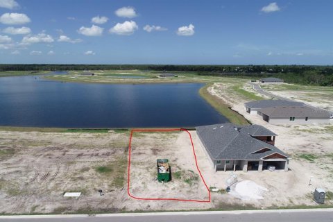 Villa ou maison à vendre à Punta Gorda, Floride: 3 chambres, 223.99 m2 № 1279378 - photo 3