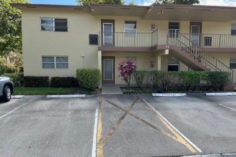 Condo in Margate, Florida, 2 bedrooms  № 1079594 - photo 28