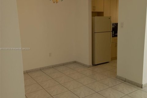 Copropriété à vendre à Miami Beach, Floride: 1 chambre, 81.29 m2 № 1033350 - photo 13