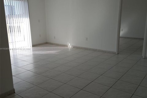 Copropriété à vendre à Miami Beach, Floride: 1 chambre, 81.29 m2 № 1033350 - photo 7