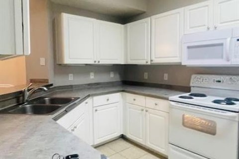 Condominio en alquiler en Orlando, Florida, 3 dormitorios, 126.53 m2 № 1349084 - foto 14