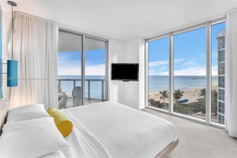 Copropriété à vendre à Sunny Isles Beach, Floride: 2 chambres, 111.58 m2 № 1033290 - photo 2