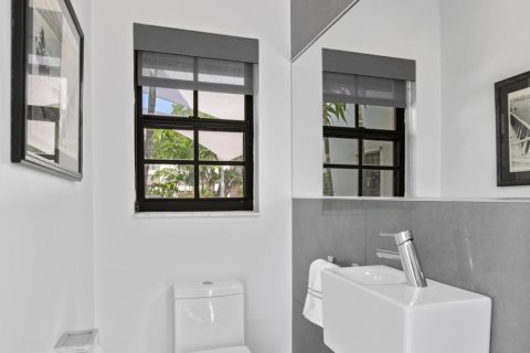 Casa en venta en West Palm Beach, Florida, 4 dormitorios, 250.93 m2 № 1092398 - foto 13