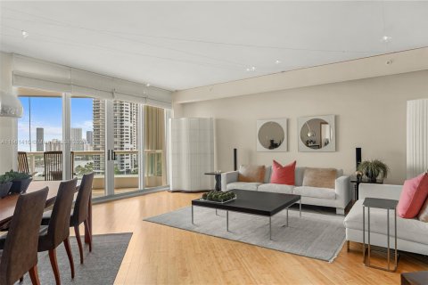 Condo in Aventura, Florida, 3 bedrooms  № 1096880 - photo 4