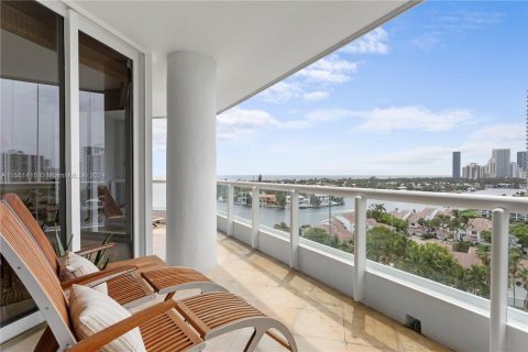 Condo in Aventura, Florida, 3 bedrooms  № 1096880 - photo 15