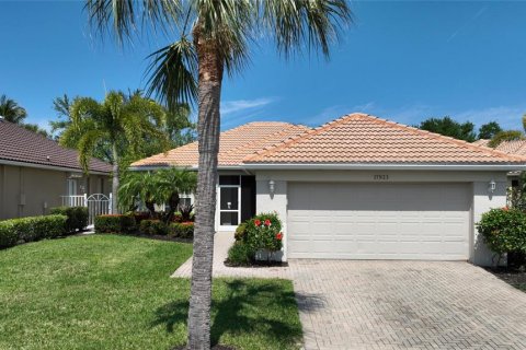 Villa ou maison à vendre à Punta Gorda, Floride: 2 chambres, 124.3 m2 № 1071378 - photo 3