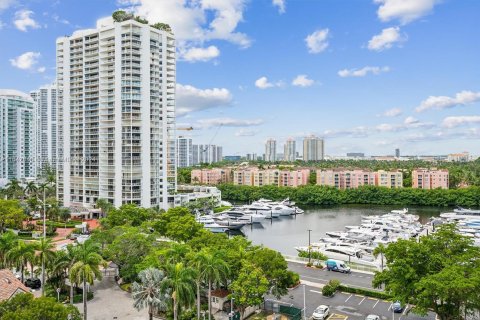 Condominio en venta en Aventura, Florida, 1 dormitorio, 100.06 m2 № 1333573 - foto 5