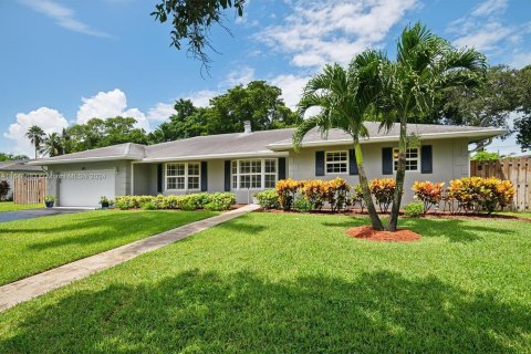 Villa ou maison à vendre à Plantation, Floride: 3 chambres, 193.52 m2 № 1333293 - photo 1